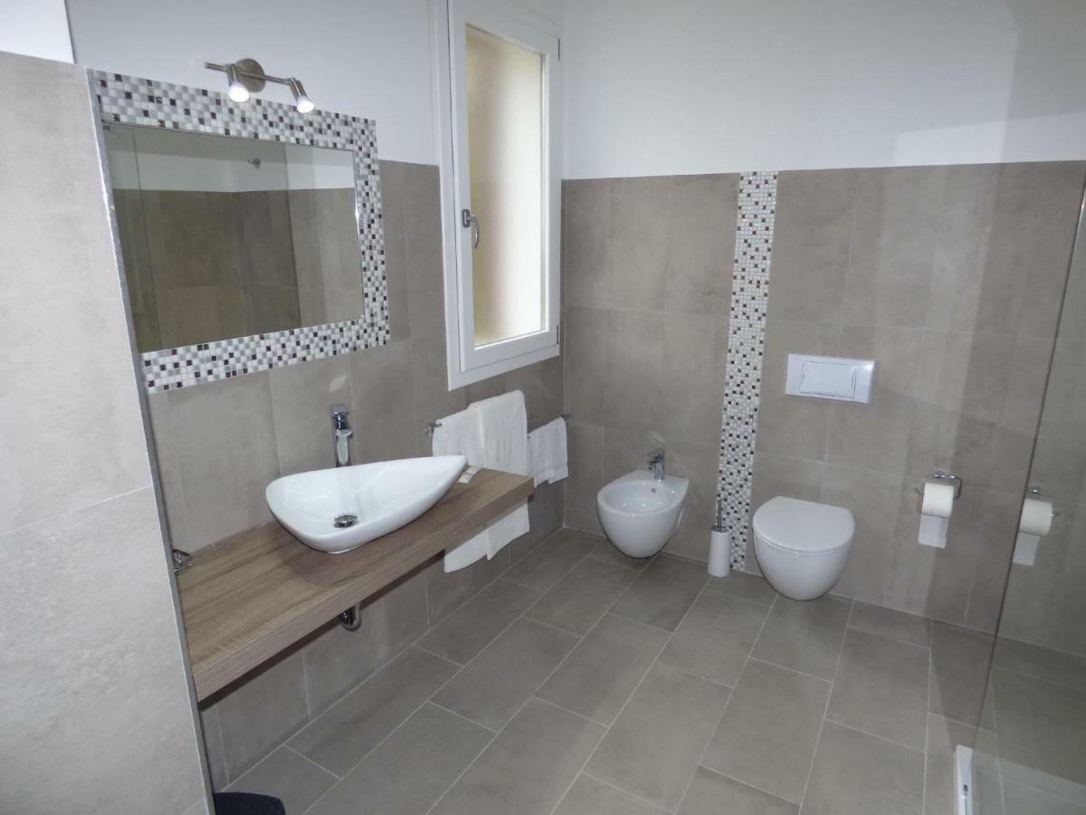 B&B Fiori Di Pesco Фертилия Экстерьер фото