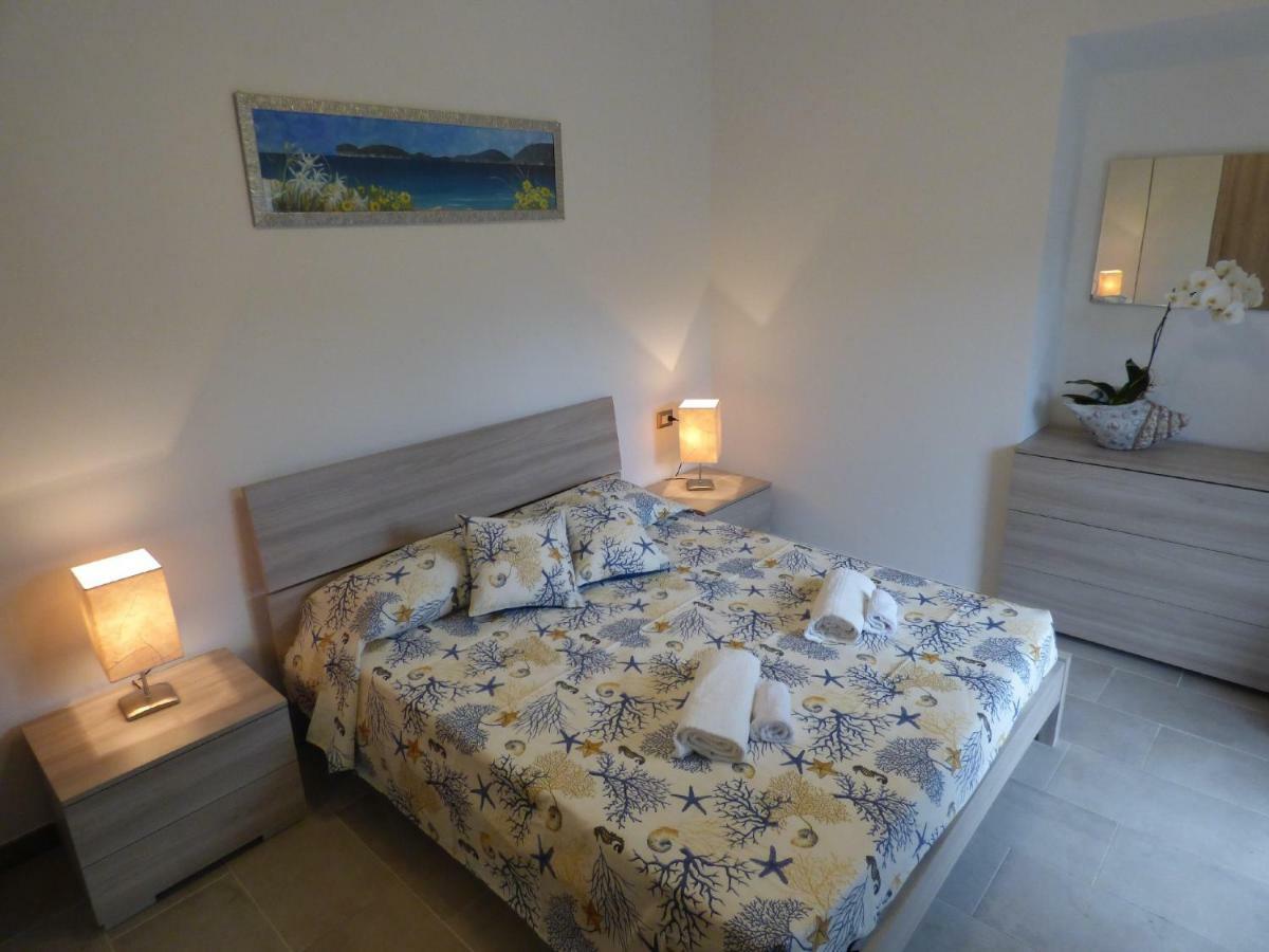 B&B Fiori Di Pesco Фертилия Экстерьер фото