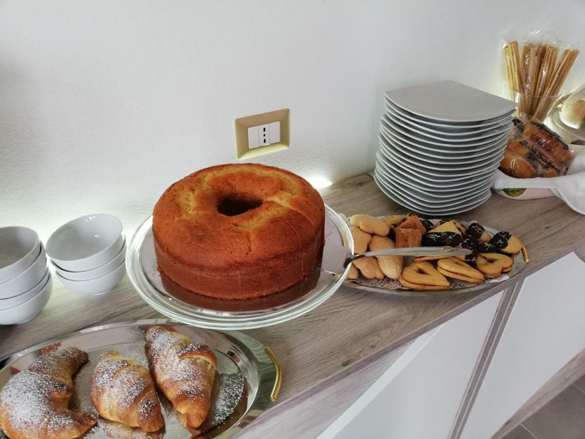 B&B Fiori Di Pesco Фертилия Экстерьер фото