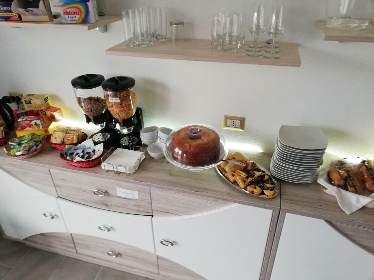 B&B Fiori Di Pesco Фертилия Экстерьер фото