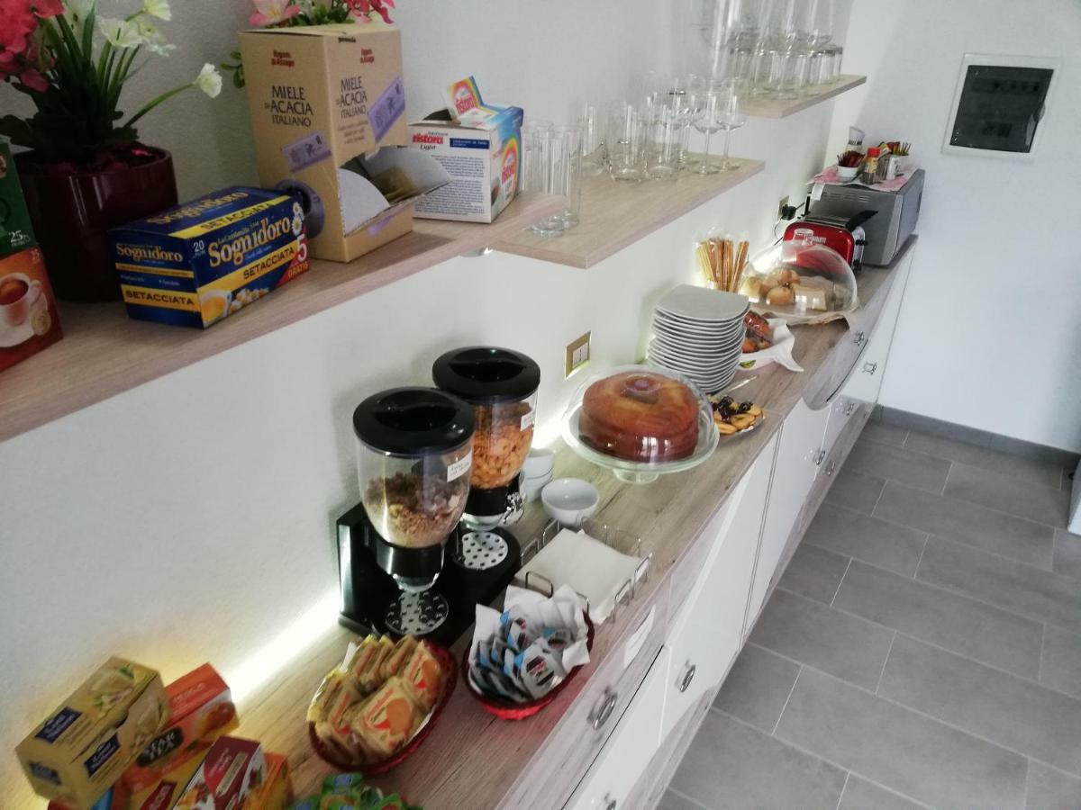 B&B Fiori Di Pesco Фертилия Экстерьер фото